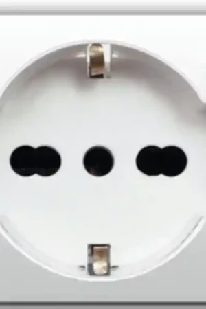 Offerta Del Giorno Presa Schuko bipasso AVE Domus S44 2P+T 10/16A 2 moduli bianco - 441090/15TS