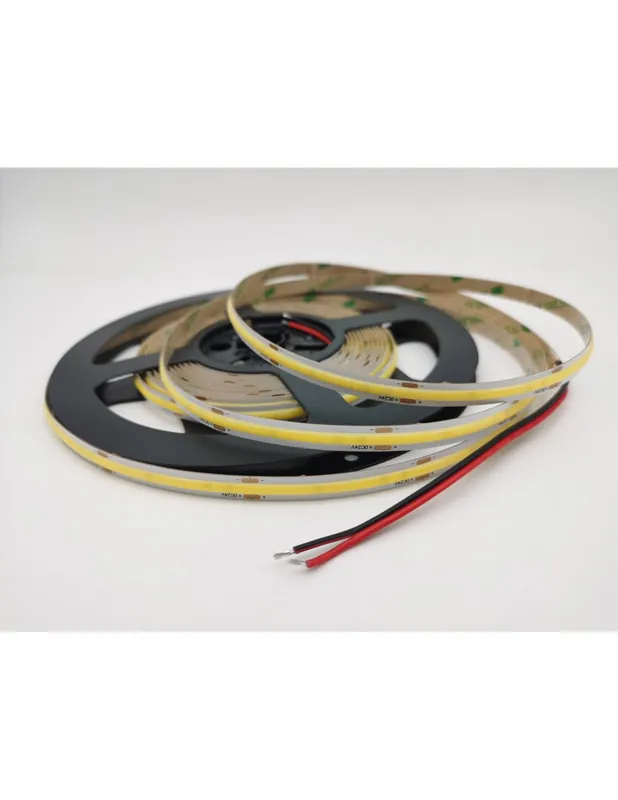 Strip a led cob dc24v in kapton 480 led/m 15w/m 1700lm/m 4000k o 8/500cm Di Tendenza