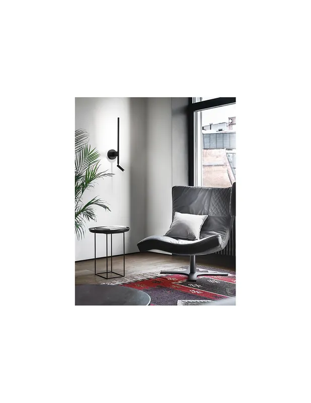 Must-Have Applique in metallo verniciato a polvere colore nero opaco led orientabili a 300° h.55 x 7 x Pr.14 cm