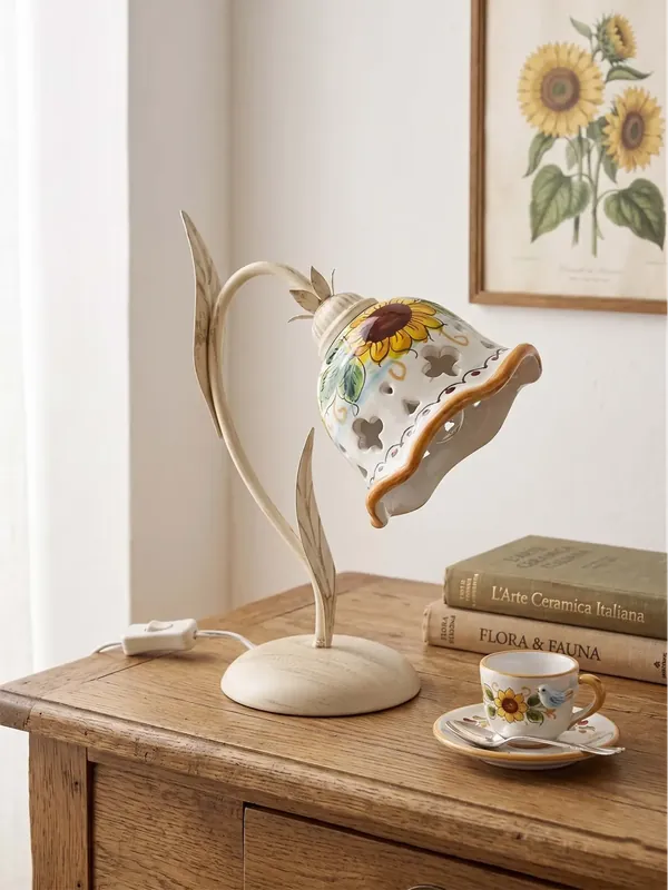 Lumetto rustico in ceramica siciliana girasole a 1 luce coll. Alma Soddisfatti O Rimborsati