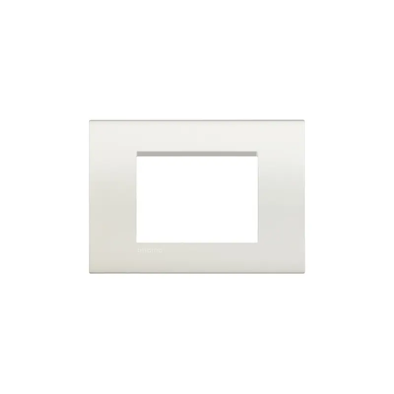 bticino living light placca 3 posti bianca mostrina bticino lna4803bi Ultime Pezzi