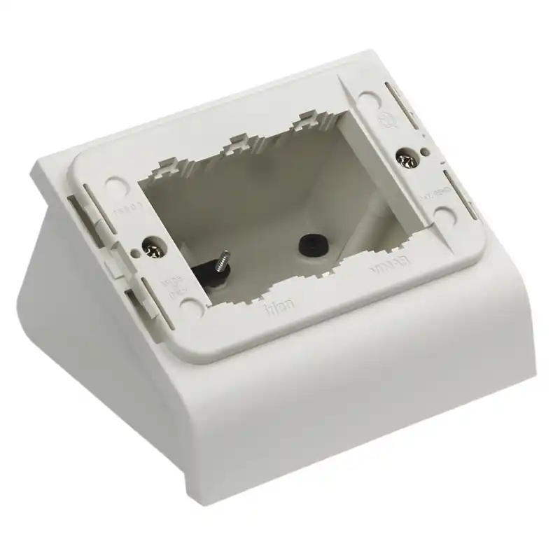 Offerta Speciale vimar idea scatola da tavolo 3 moduli bianca richiesta udienza vimar 16803.b