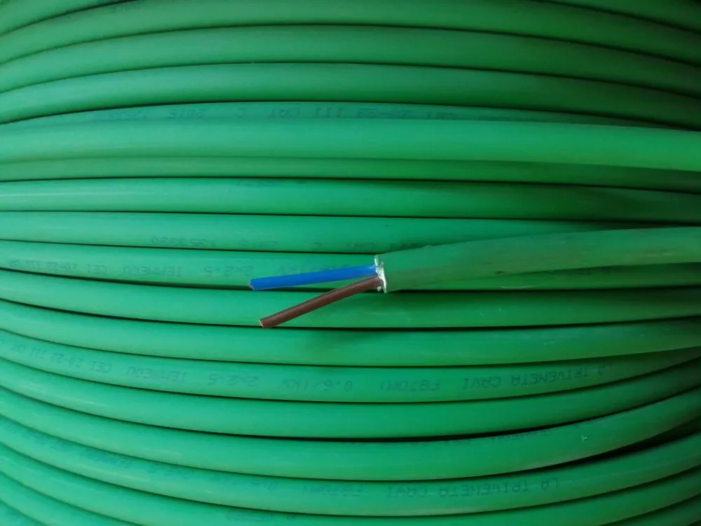 CAVI AL METRO CAVO FG16OM16 MULTIPOLARE FG16 VERDE 2 CONDUTTORI DA 1,5MMQ SENZA GIALLO VERDE FG7OM1-2X1,5 FG16OM16-2X1,5 Direttamente Dal Produttore