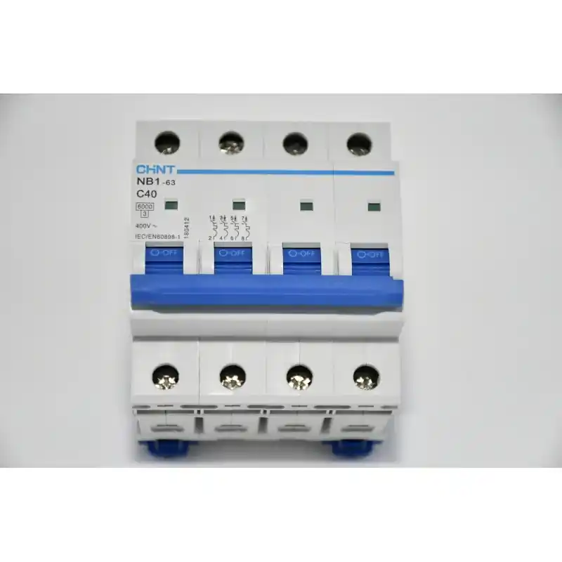 interruttore magnetotermico quadripolari 400 vac 4 moduli 40a 6 ka 4 poli da guida din quadro chint curva c 180412 51411 Acquista Ora