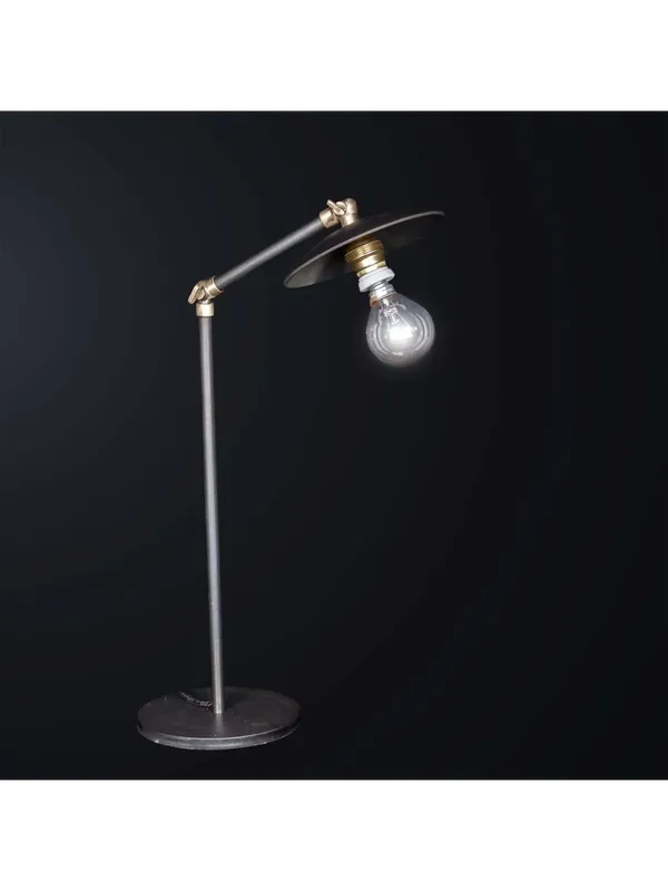 Sconto Lampada da tavolo in ferro battuto classico retrò antico con snodo BGA 3476