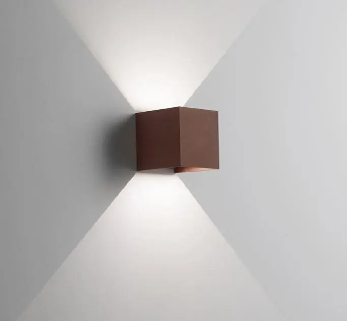 Vendita Finale Lampada da parete Hotshot Isyluce 518N-21 -16W 4000K IP54-corten