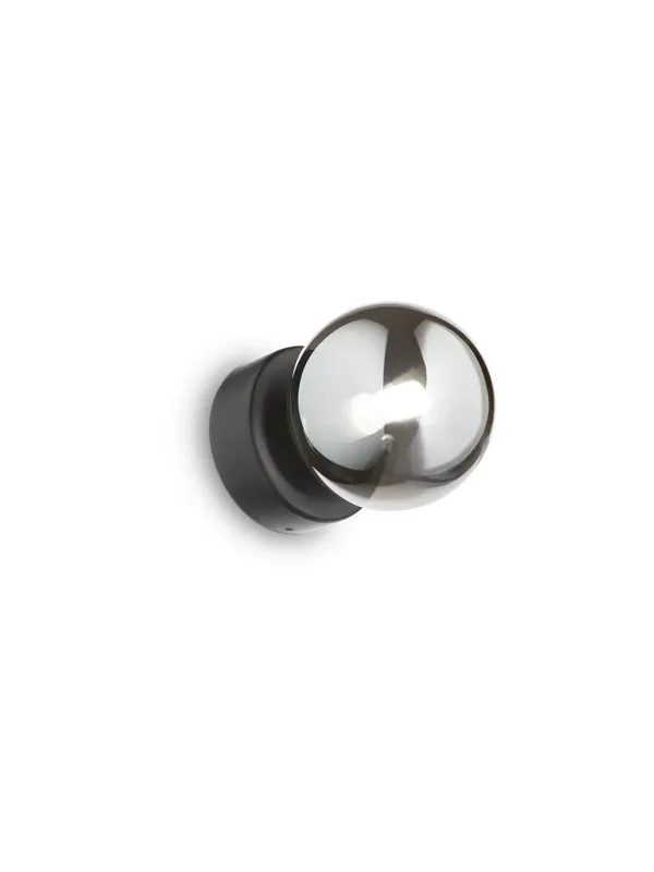 Reso Gratuito Applique moderno design minimal nero con sfera 1 luce DL1789