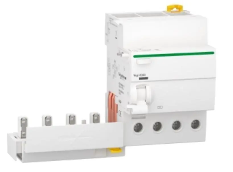 Occasione Blocco differenziale Schneider Electric Acti9 QuickVigi iC60 4P 40A 30mA Tipo AC -A9Q41440