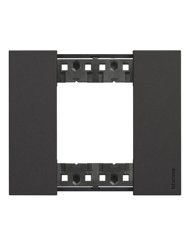 Placca 2 moduli living now nero materiale plastica bimaterica Reso Gratuito