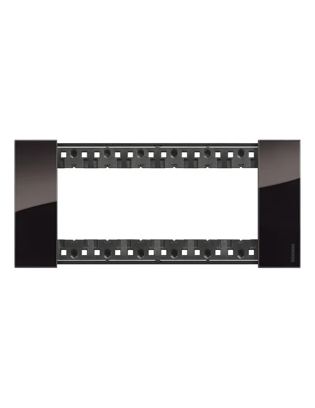 Sconto Placca 6 moduli living now notte materiale plastica bimaterica