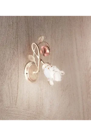 Applique classico in ferro battuto avorio e rosa con fiori a 1 luce DP217 Spedizione Espresso