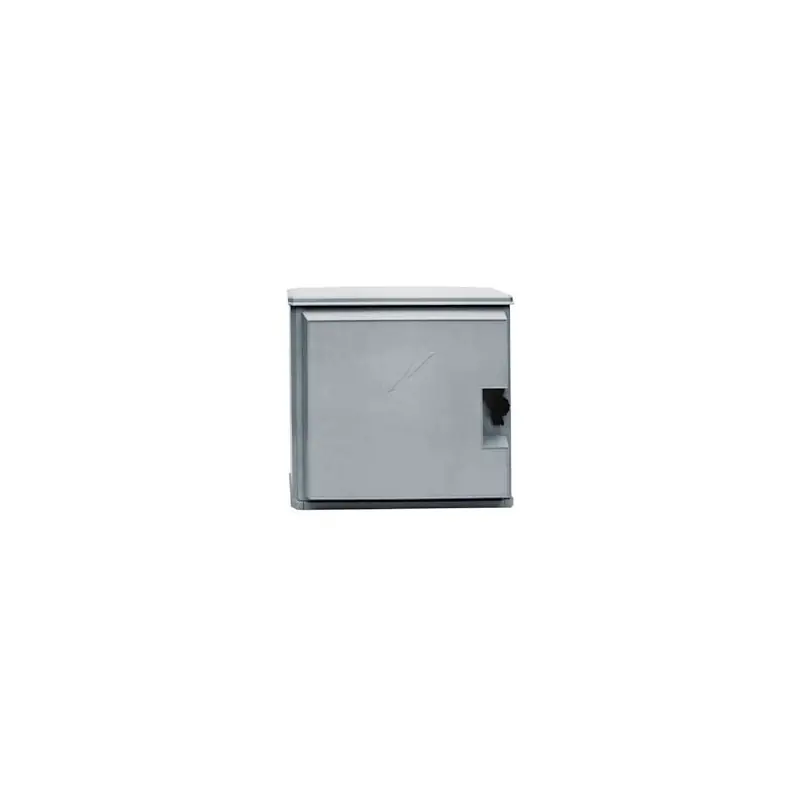 Affare armadio stradale in vetroresina ad uno scomparto are c 714 x 660 con serratura OEC S03743YW