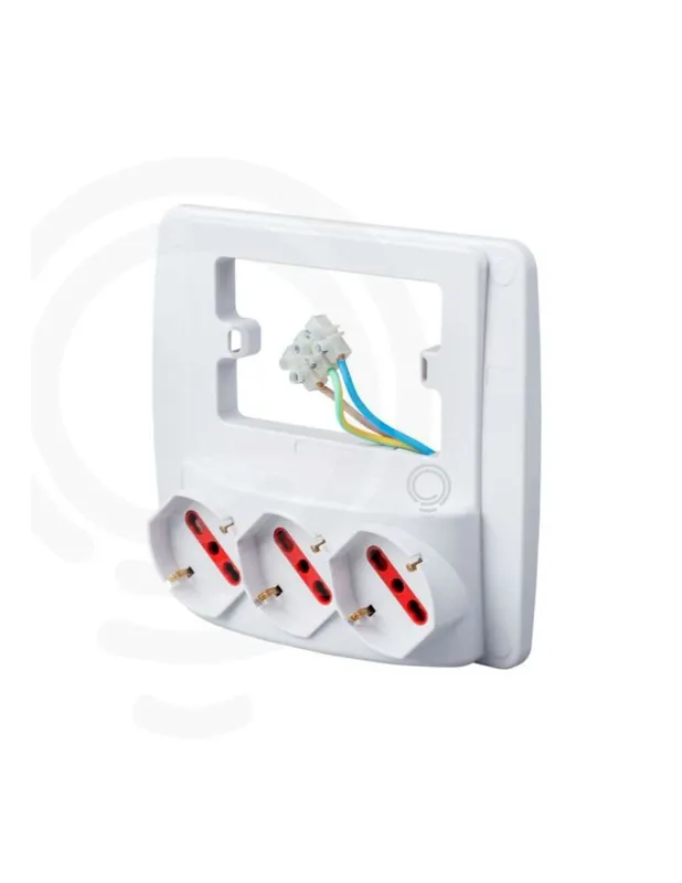 Offerta Limitata Multipresa bianca con 3 prese schuko + 3 bivalenti 10/16A