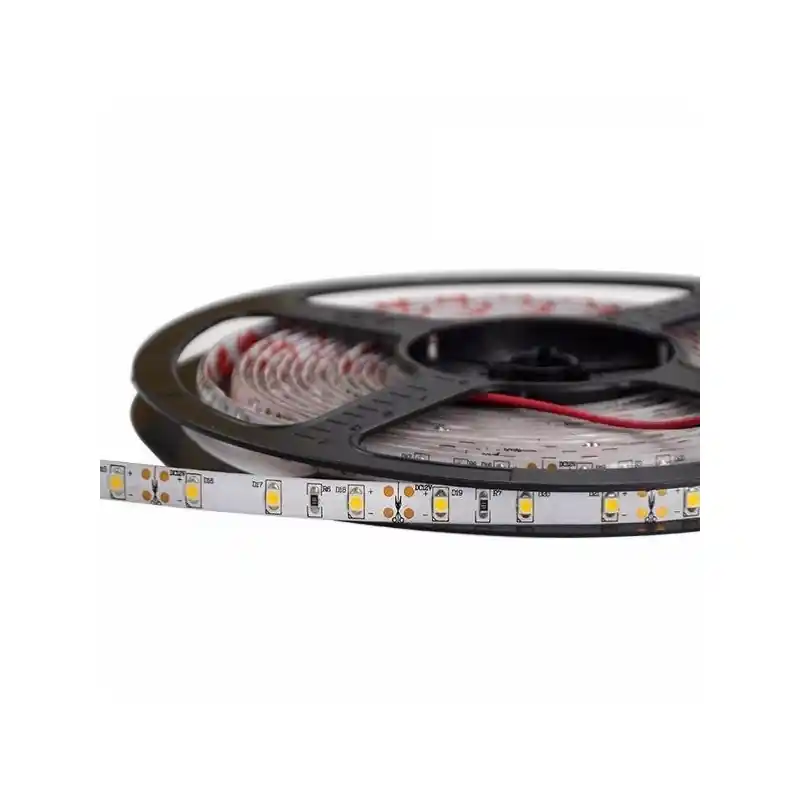 Sconto striscia strip led 12v 48w luce fredda 6000°k ip68 stagna smd3528 004
