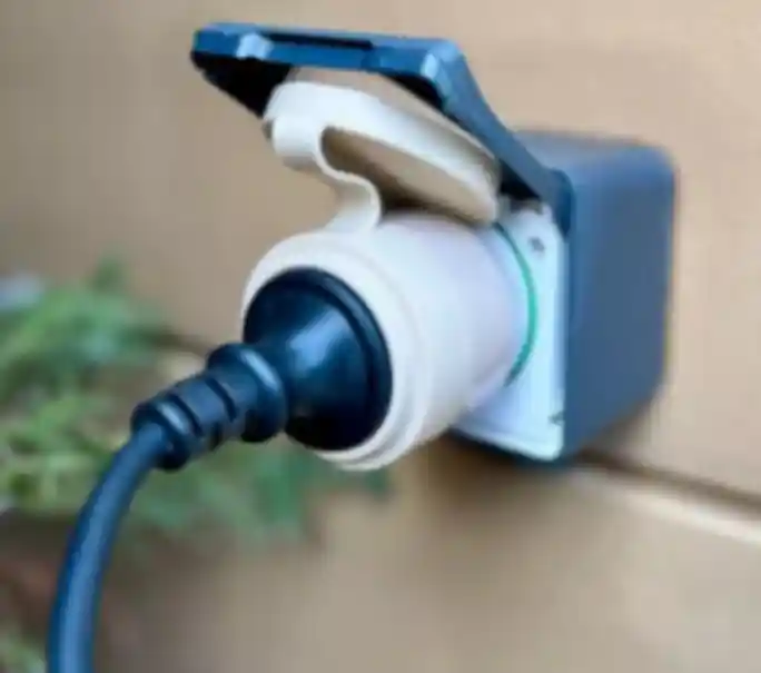 Di Tendenza Presa smart esterna impermeabile outdoor SHELLY SH OPSG3