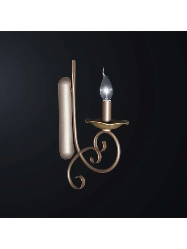 Applique classico in ferro battuto marrone e oro 1 luce BGA 3065-ap1 Prezzo Basso