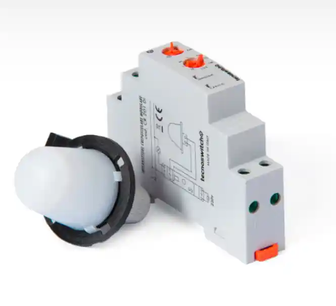 Nuovo Arrivo Interruttore crepuscolare modulare 1DIN regolabile CR201DI controllo automatico illuminazione