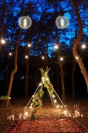 Professionale Ghirlanda luminosa LED solare CADENA, 2.500 K, nera, a 10 luci, 5 m