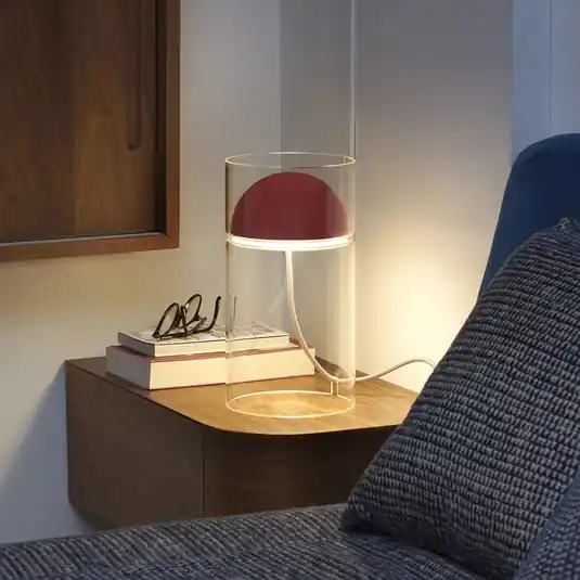 Popolare Oluce lampada da tavolo LED Medusa, rossa, vetro, altezza 30 cm