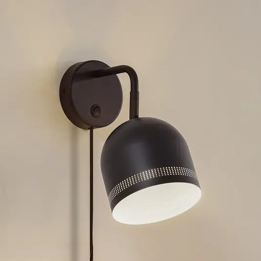 Nola Applique Oura, nera, con spina, regolabile, ferro A Buon Prezzo