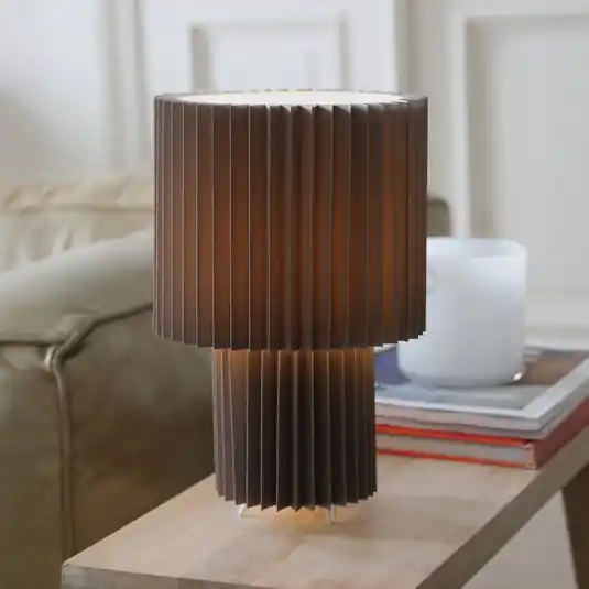 Ordina Subito Markslöjd Lampada da tavolo Catis, grigio, 32 cm di altezza, tessuto, E27