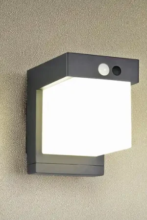 Applique solare Colombo, nero opaco, altezza 14 cm, sensore Solo Oggi