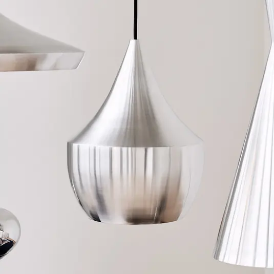 Quantità Limitata Tom Dixon Lampada LED a sospensione Beat Tall Unbeaten, color alluminio