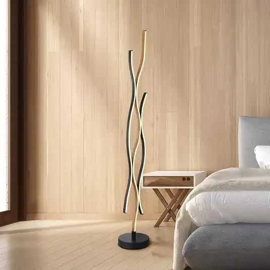 Quantità Limitata Lampada LED da pavimento Geronimo, altezza 135 cm, nero/effetto legno