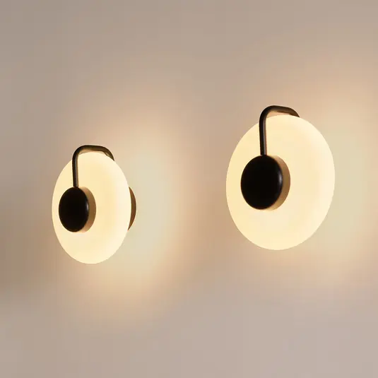kdln Applique a LED TRATTO, nera, Ø 27 cm, metallo/vetro Promozione