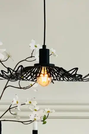 Super Prezzo Lampada a sospensione Dyberg Larsen Flora, nero opaco, Ø 40 cm, metallo