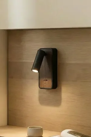 Applique a LED Lindby Tallis, nero, USB-C, orientabile Direttamente Dal Produttore