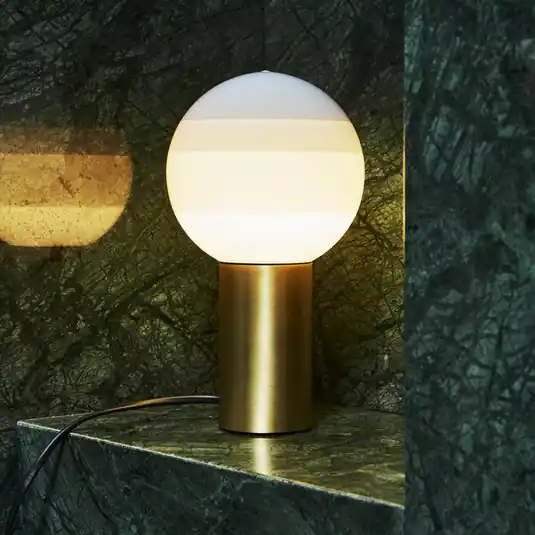 Di Tendenza MARSET lampada da tavolo Dipping Light M, bianco/ottone