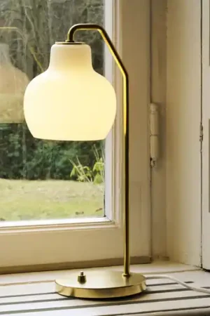 Ultimissimo Modello Louis Poulsen Lampada da tavolo VL Ring Crown, bianco/ottone, E14