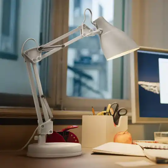 Lampada da tavolo OSRAM Office Line Desk Pear, bianca, E27 Spedito Oggi