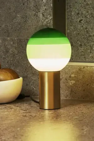 Bestseller Lampada da tavolo MARSET Dipping Light, altezza 22 cm, verde/ottone