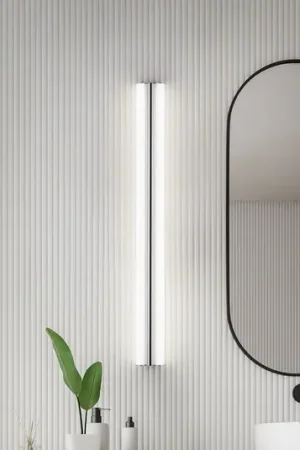 Helestra luce per specchio a LED LOOM, lunghezza 90 cm, cromata, IP44 Promozione Esclusiva