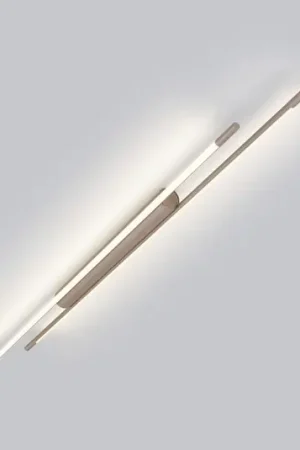 Helestra plafoniera LED LEDA, marrone, lunghezza 150 cm, dimmerabile Solo Oggi