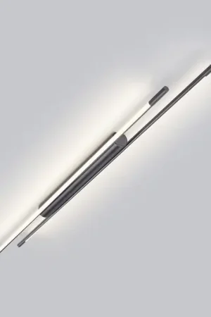Helestra Plafoniera LED LEDA, grigio titanio, 150 cm, dimmerabile Sconto