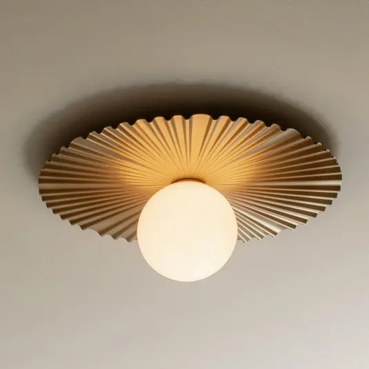 Nuovo Arrivo Nuura Applique Liila Muuse, Ø 42 cm, IP44, oro/opale