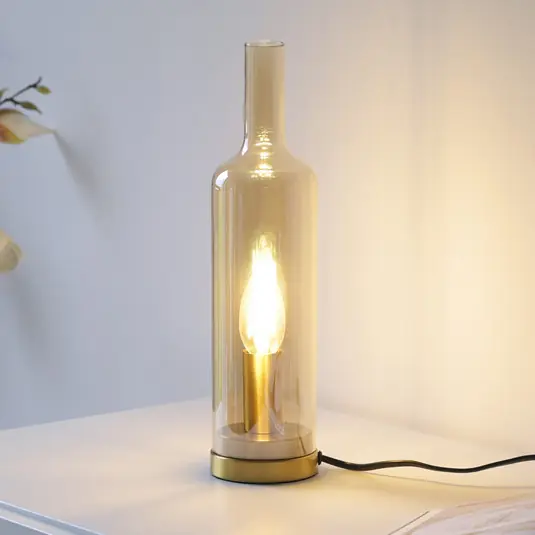 Affare JUST LIGHT. Lampada da tavolo Bottle, ambra, vetro, E14
