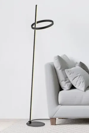 JUST LIGHT. Lampada LED da pavimento Ritus ferro nero dimmerabile 3.000 K Affare