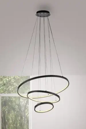 JUST LIGHT. Lampada LED a sospensione Cerchi, nera, 3.000 K Promozione Esclusiva