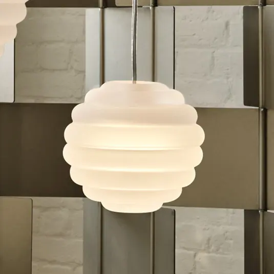 Tom Dixon lampada LED a sospensione a Press Sphere Mini satinata Ø 15 cm Affare