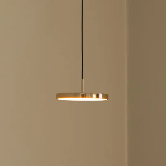 UMAGE lampada LED a sospensione Asteria Micro, ottone lucido, Ø 15 cm Offerta