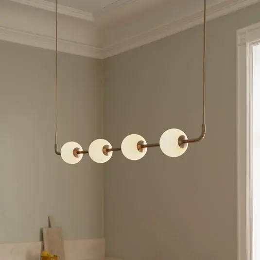 Lampada LED a sospensione UMAGE Audrey LINEAR, ottone, 118 cm, a 4 luci. Compra Adesso