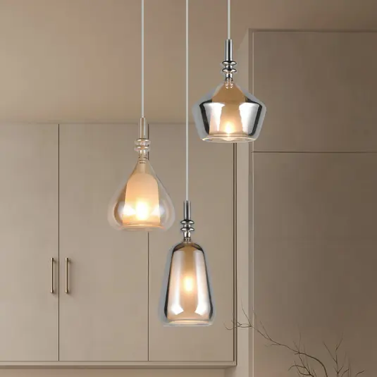 Lampada a sospensione Aldea, Ø 28 cm, bianco/ambra/cromo, vetro, a 3 luci. Vendita Finale