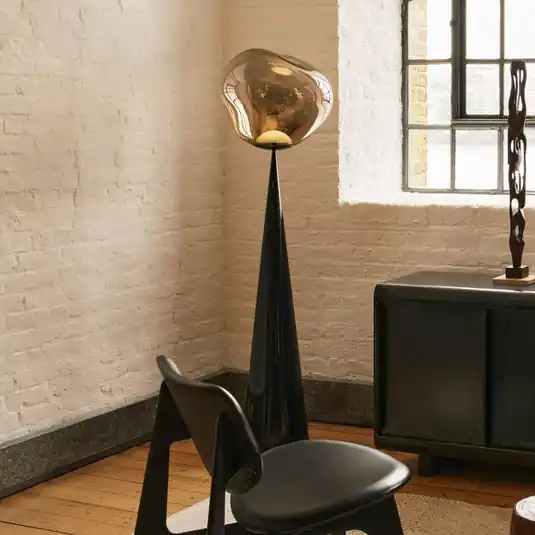 Lampada LED da pavimento Tom Dixon Melt Cone Flat, color bronzo, 175 cm Soddisfatti O Rimborsati