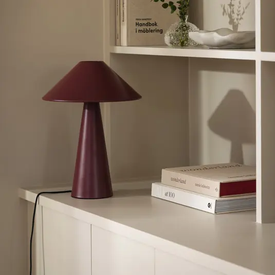 Globen Lighting Lampada da tavolo Cannes, rossa, metallo, altezza 40 cm Miglior Prezzo