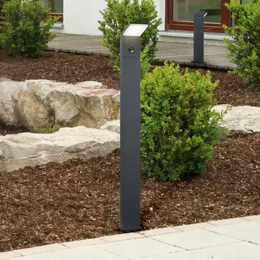 Prezzo Scontato Lampione a LED con sensore PEARL, altezza 50 cm, metallo antracite IP54