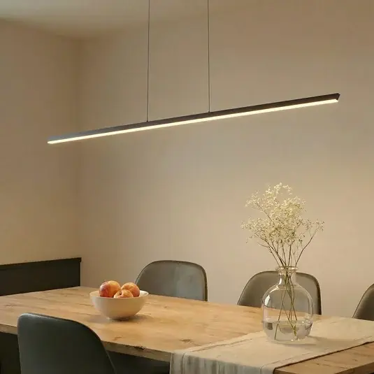 Lucande Lampada LED a sospensione Solvar, 158 cm, nera, CCT, dimmerabile Subito Disponibile